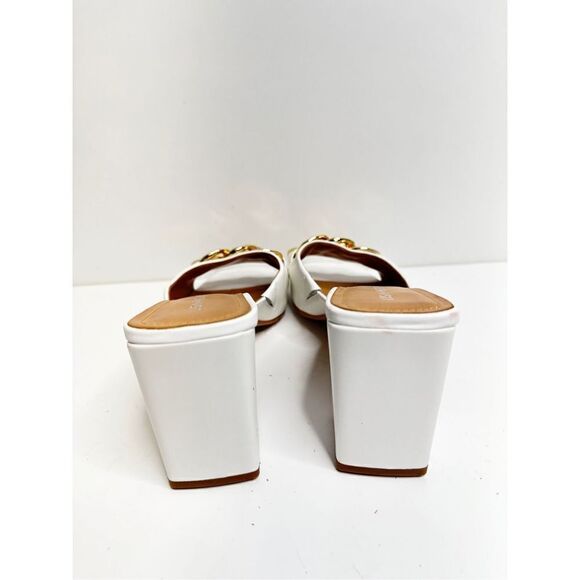 Lisa Vicky Sandals Womens Size 9.5 White Leather Open Toe Heels With Chain - Picture 6 of 9